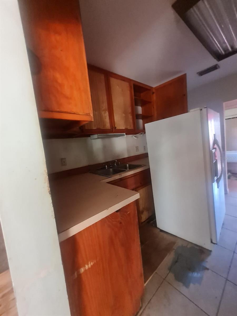 PINE KNOLL - Residential