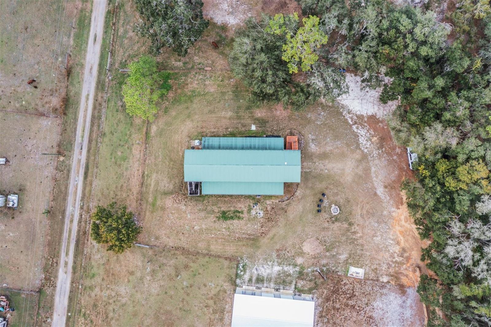 FOUR OAKS FARM - Residential