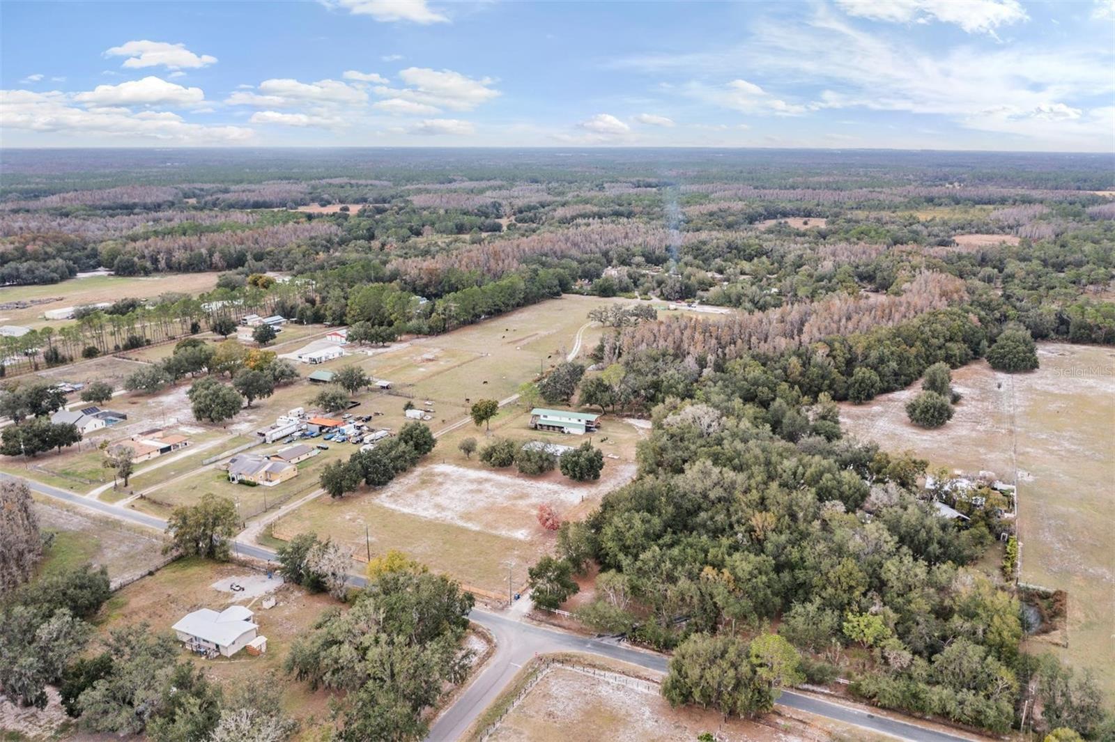 FOUR OAKS FARM - Residential