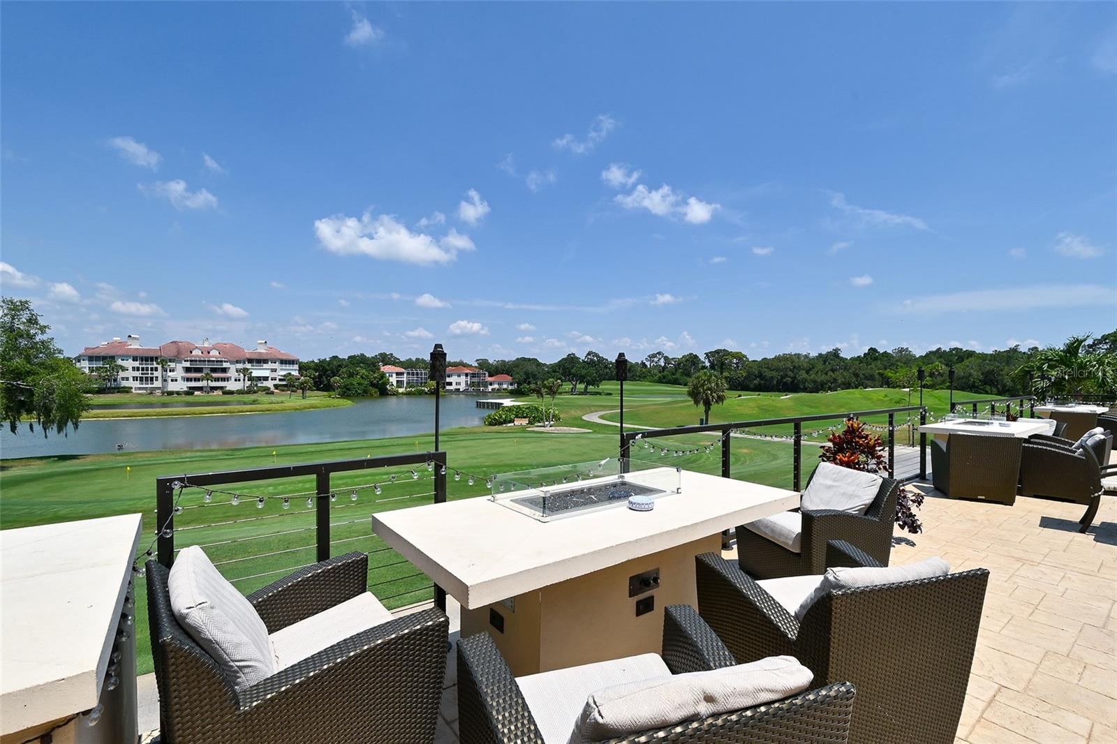 PRESTANCIA - Residential