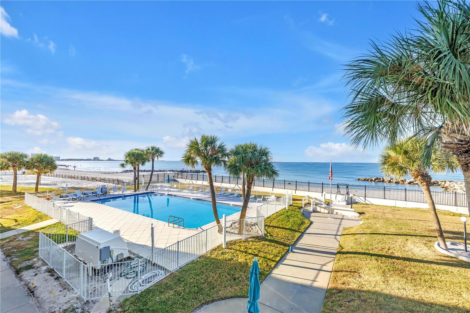 7000 BEACH PLAZA 205