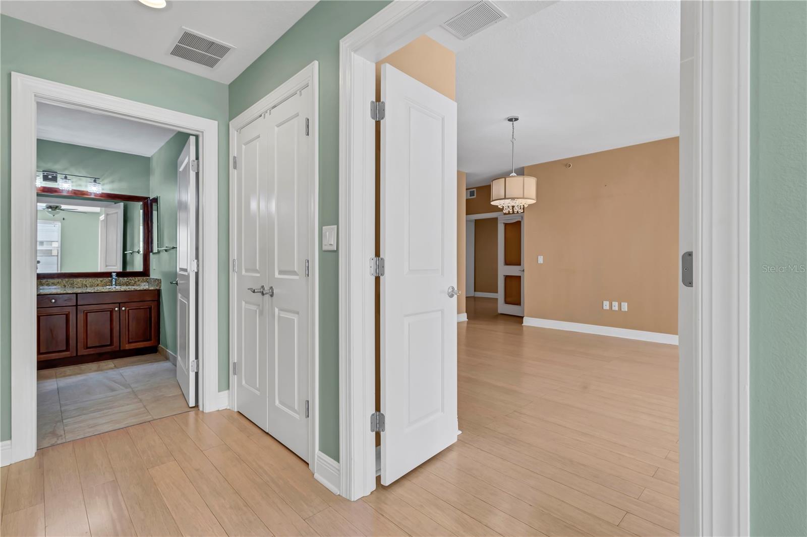 STATION SQUARE CONDO - Residential Lease