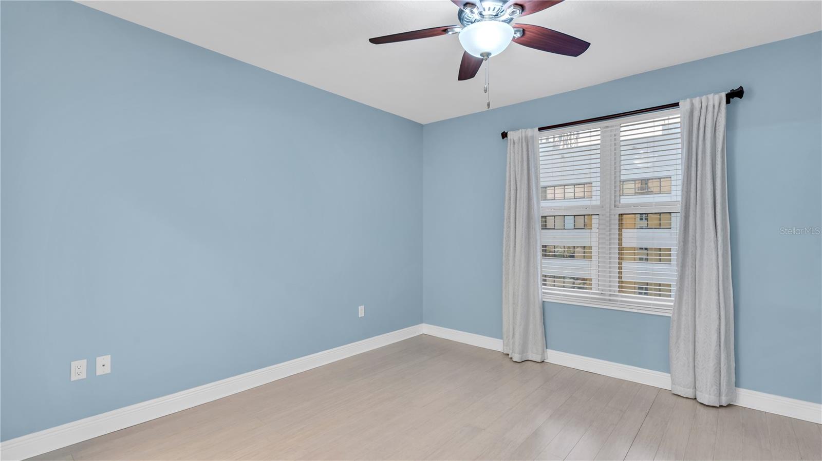 STATION SQUARE CONDO - Residential Lease