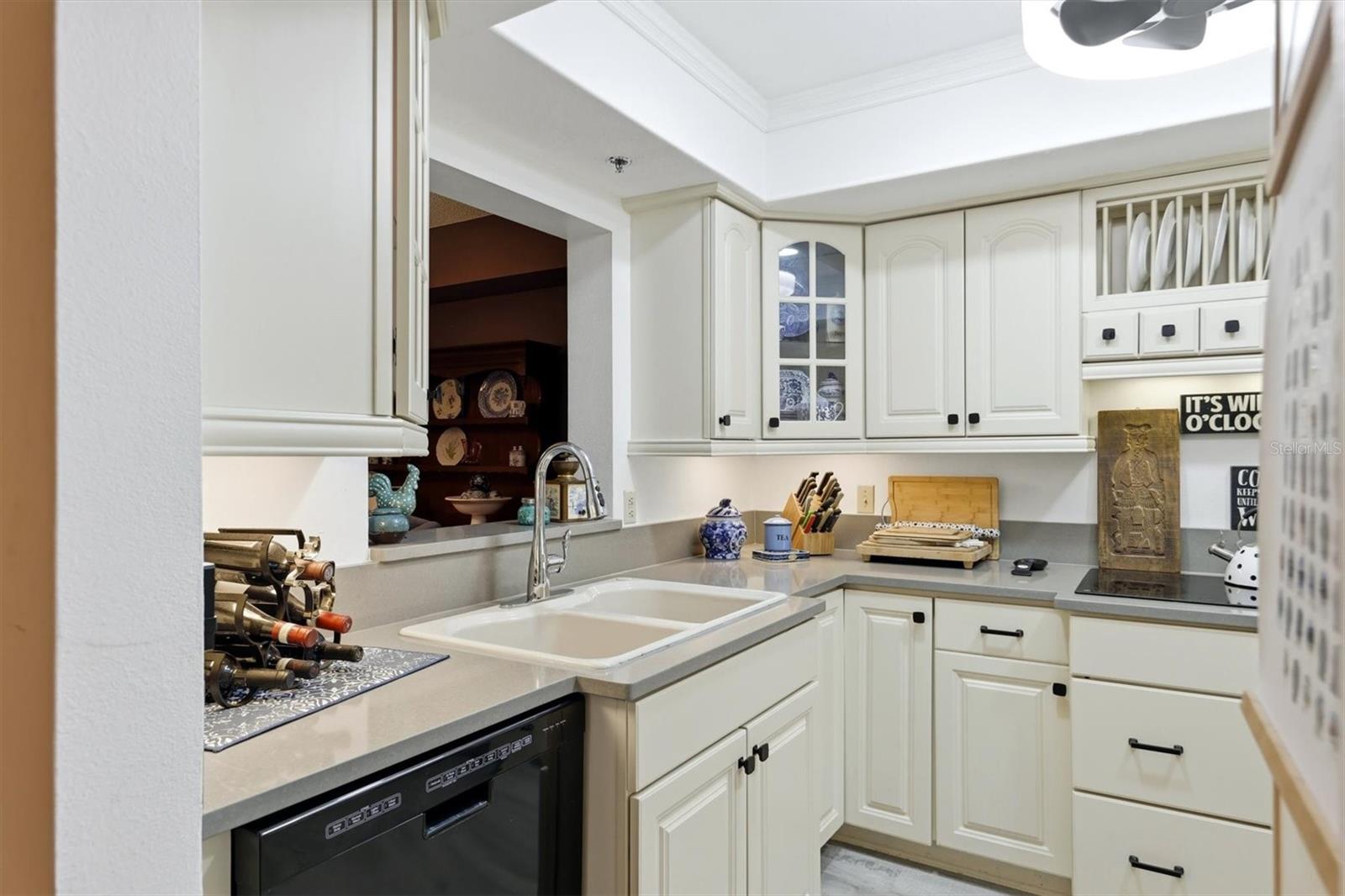 COUNTRY VILLAGE SEC 14 CONDO - Residential