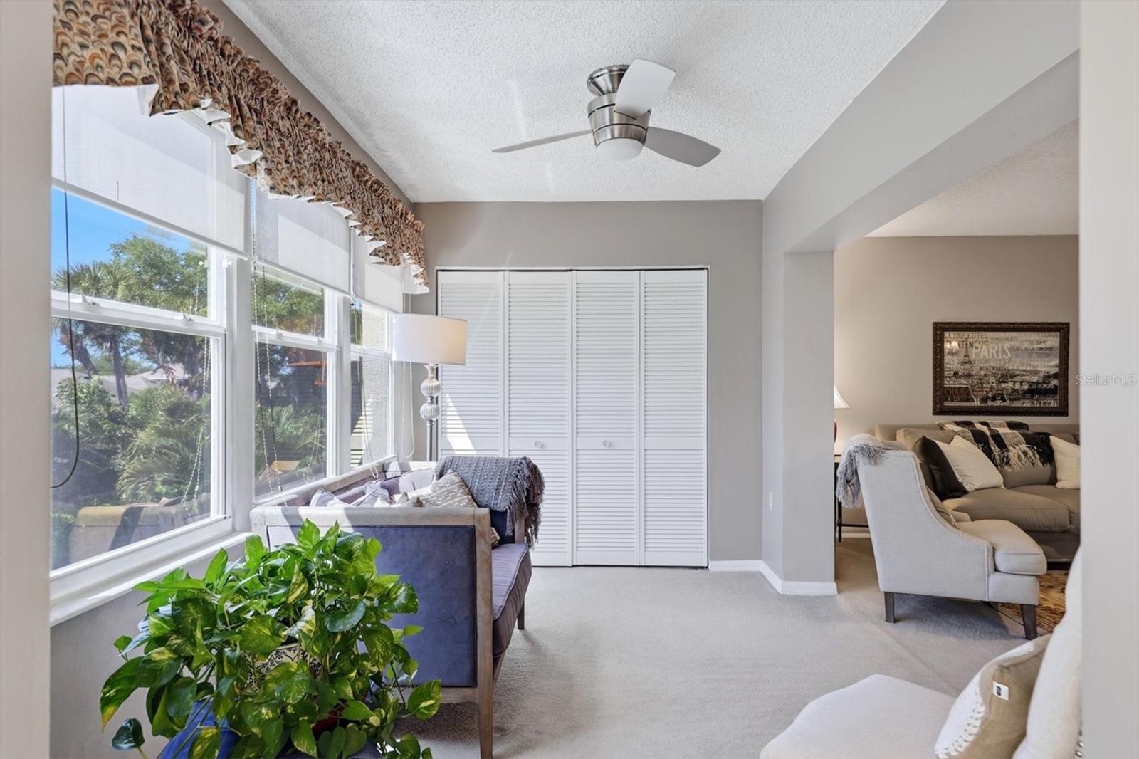 COUNTRY VILLAGE SEC 14 CONDO - Residential