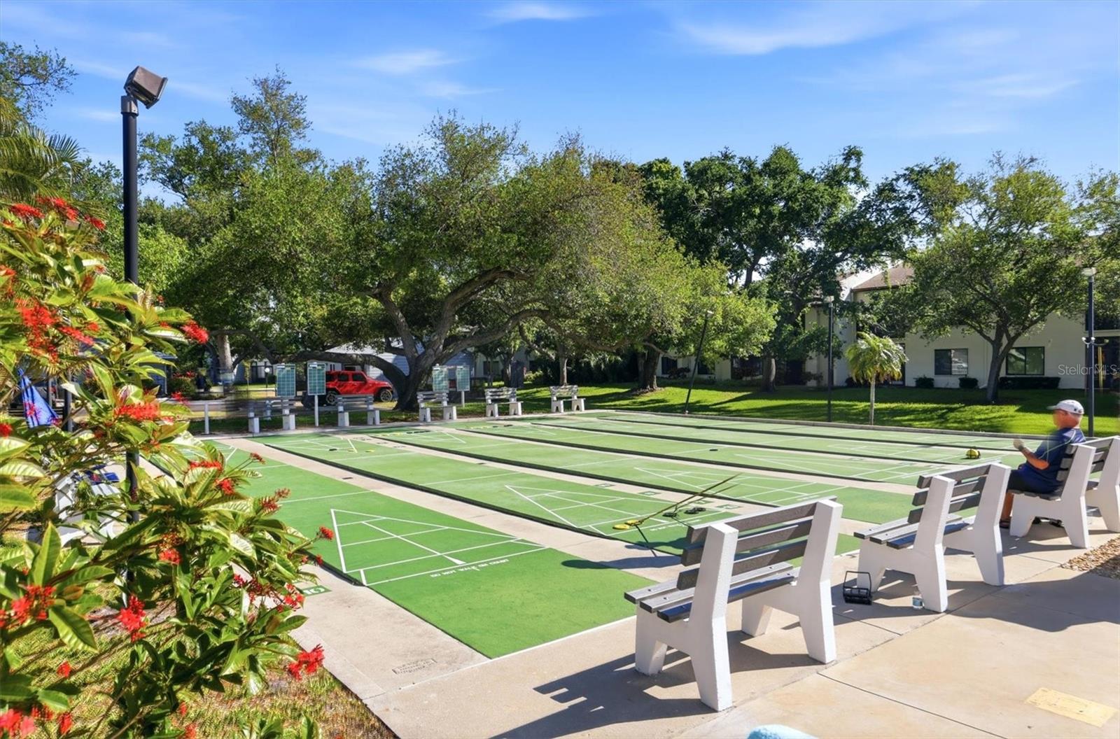 COUNTRY VILLAGE SEC 14 CONDO - Residential