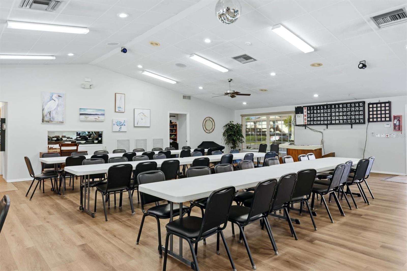 COUNTRY VILLAGE SEC 14 CONDO - Residential