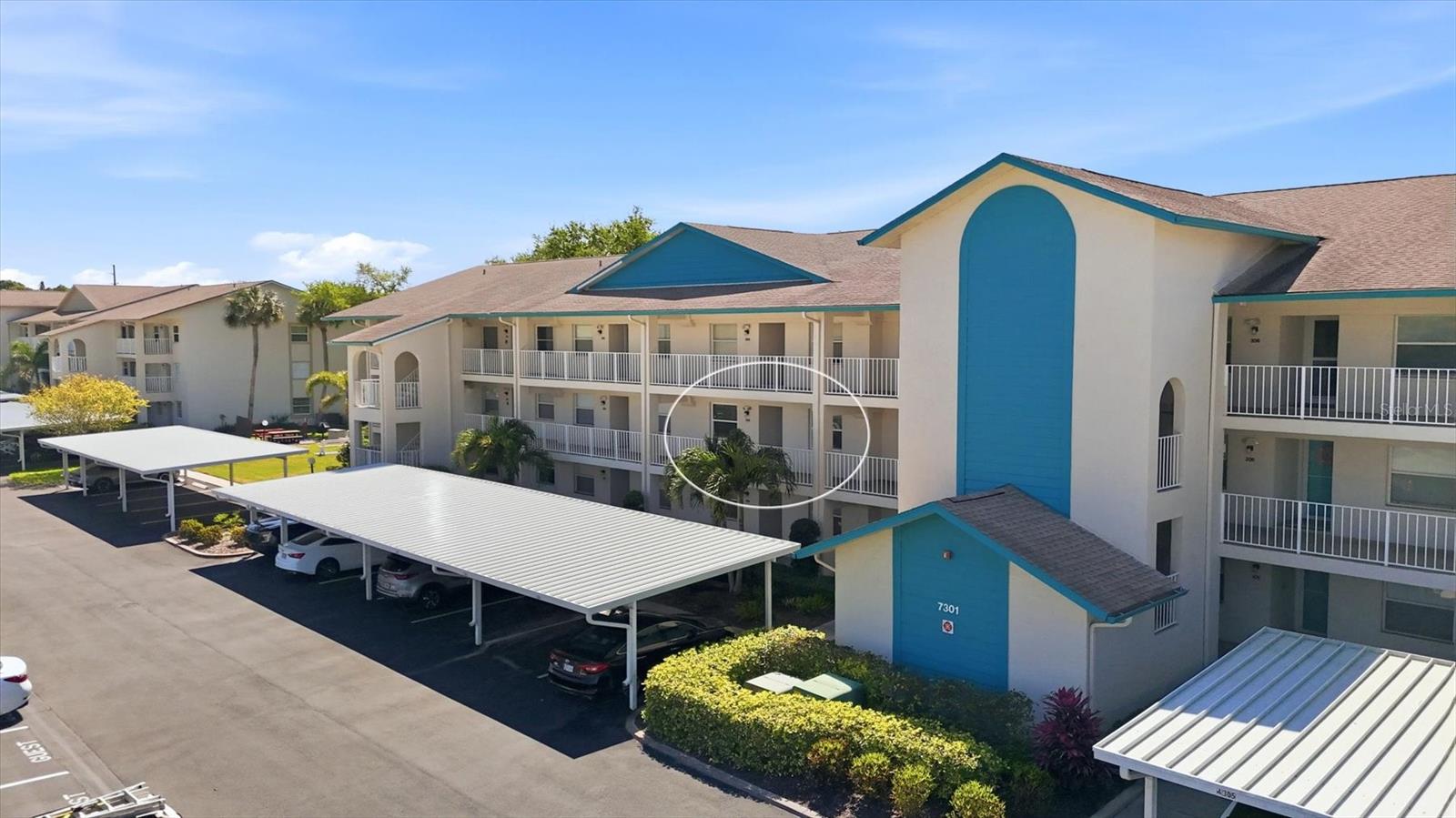 COUNTRY VILLAGE SEC 14 CONDO - Residential