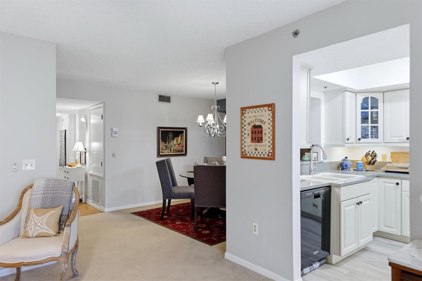 COUNTRY VILLAGE SEC 14 CONDO - Residential