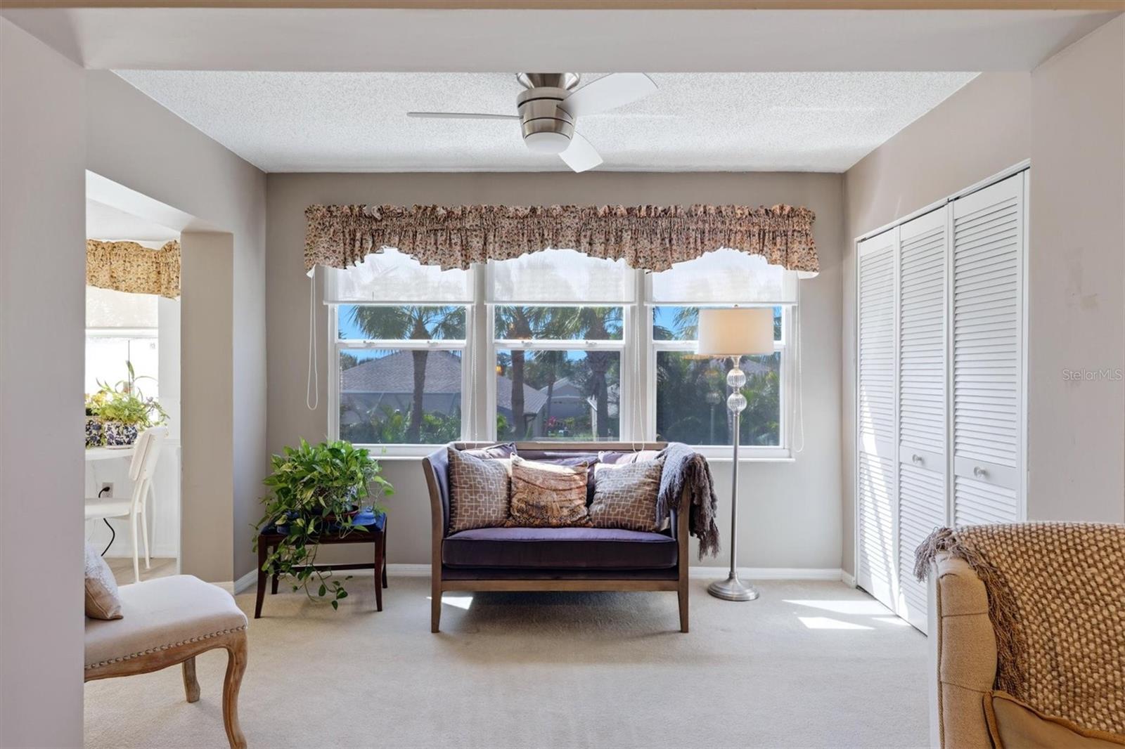 COUNTRY VILLAGE SEC 14 CONDO - Residential