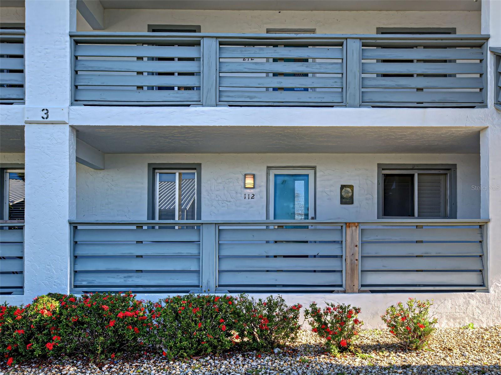 WELCOME TO FIDDLER’S GREEN – WHERE COMFORT MEETS NATURE!
THIS CHARMING 2-BEDROOM, 2-BATH CONDO OFFERS THE PERFECT BLEND OF
TRANQUILITY AND CONVENIENCE. ENJOY PEACEFUL MORNINGS AND RELAXING EVENINGS
ON YOUR SCREENED LANAI WITH SERENE VIEWS OF THE LUSH CONSERVATION LAND – YOUR OWN
PRIVATE OASIS.
THE OPEN FLOOR PLAN ALLOWS FOR EASY LIVING AND ENTERTAINING, WHILE THE SPLIT
BEDROOM LAYOUT PROVIDES PRIVACY FOR BOTH OWNERS AND GUESTS. THE KITCHEN
FLOWS NICELY INTO THE DINING AND LIVING AREAS, ALL FILLED WITH NATURAL LIGHT. THE
PRIMARY SUITE INCLUDES AN EN-SUITE BATH AND GENEROUS CLOSET SPACE. THE SECOND BEDROOM FEATURES A WALK-IN CLOSET AND ACCESS TO BATHROOM.
FIDDLER’S GREEN IS A WELL-MAINTAINED COMMUNITY WITH AMENITIES THAT INCLUDE
HEATED POOL, TENNIS COURTS, FITNESS CENTER, SHUFFLEBOARD COURTS, AND CLUBHOUSE, ALL SET IN
BEAUTIFULLY LANDSCAPED GROUNDS. LOCATED CLOSE TO GOLF, BEACHES, SHOPPING, AND DINING.
WHETHER YOU'RE LOOKING FOR A YEAR-ROUND RESIDENCE OR A SEASONAL RETREAT, OR INVESTMENT OPPORTUNITY,
THIS CONDO IS A MUST-SEE! SCHEDULE YOUR SHOWING TODAY!