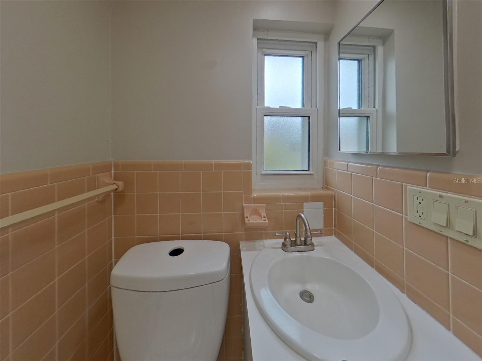 EAST DRUID ESTATES ADD - Residential Lease