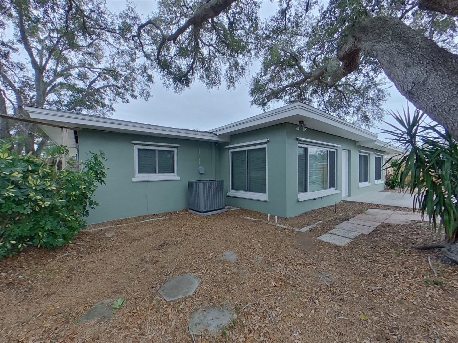 EAST DRUID ESTATES ADD - Residential Lease