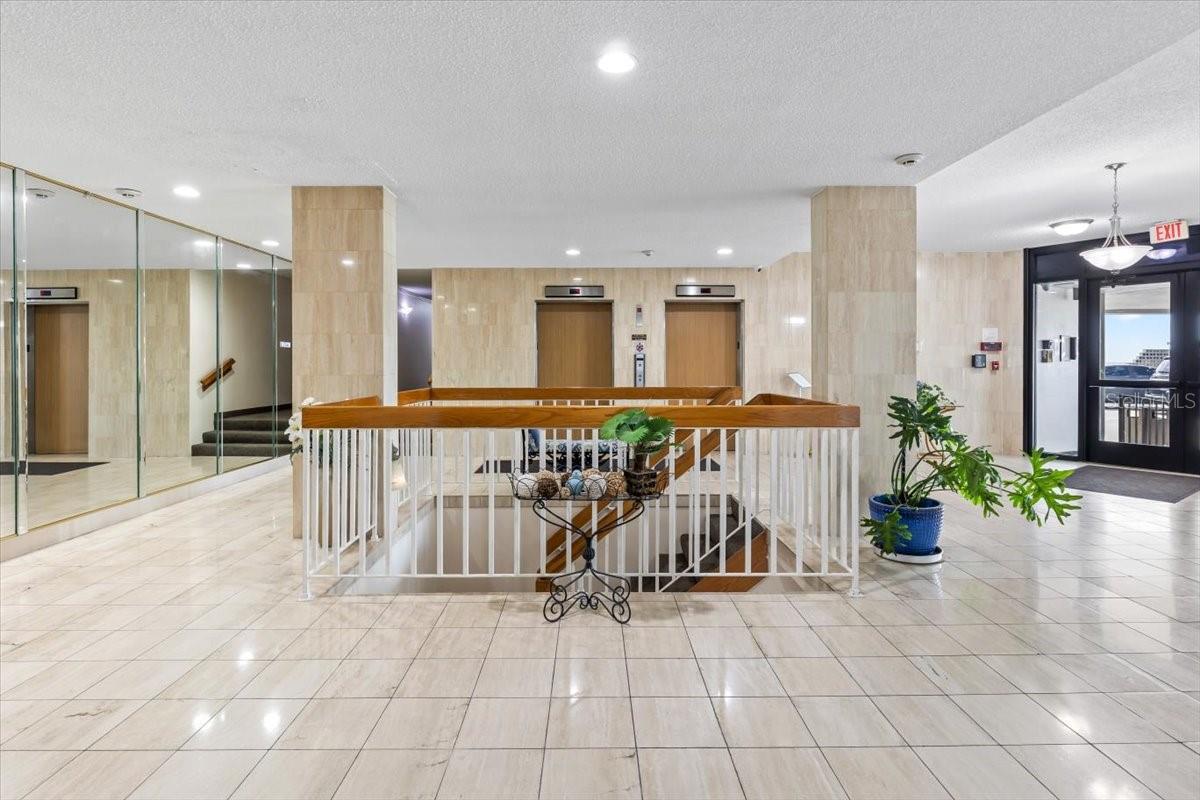 REGENCY PLAZA CONDO - Residential Lease