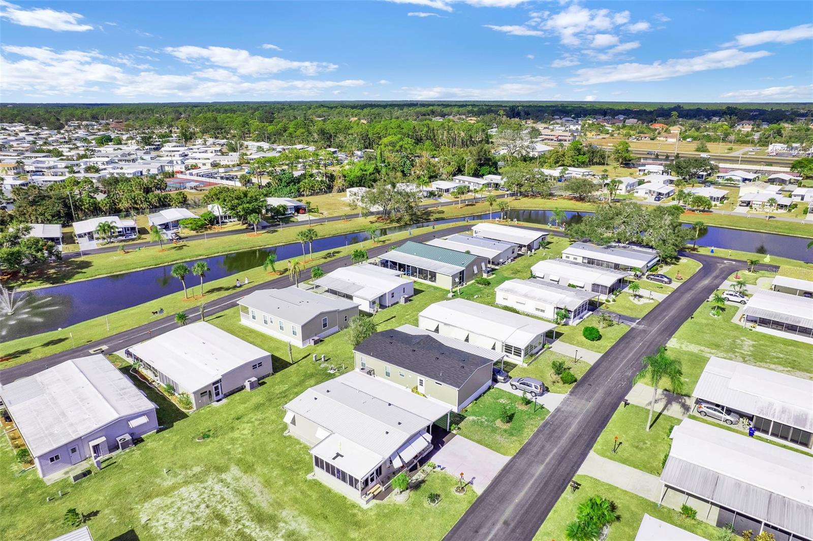 LA CASA MHP CO-OP - Residential