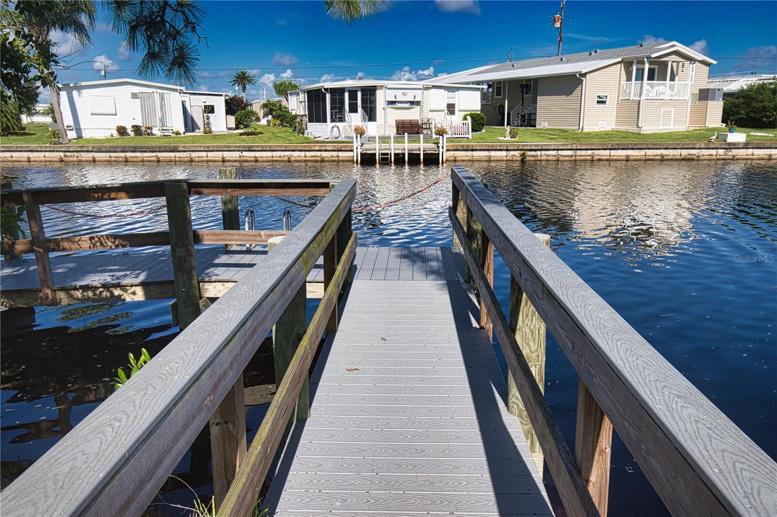 LA CASA MHP CO-OP - Residential