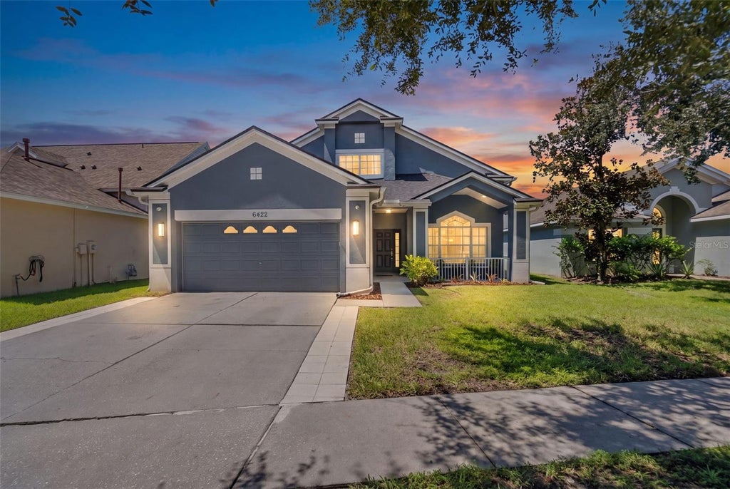 Photo of 6422 Bridgecrest Drive, Lithia, FL 33547 (MLS # TB8549268)