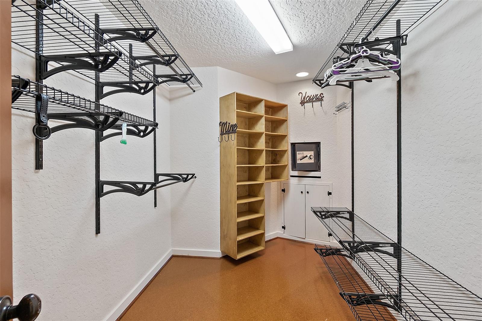 MARINELAND ACRES - Residential