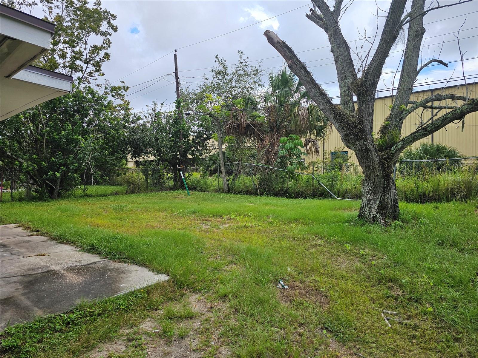 BAY ST PARK - Residential
