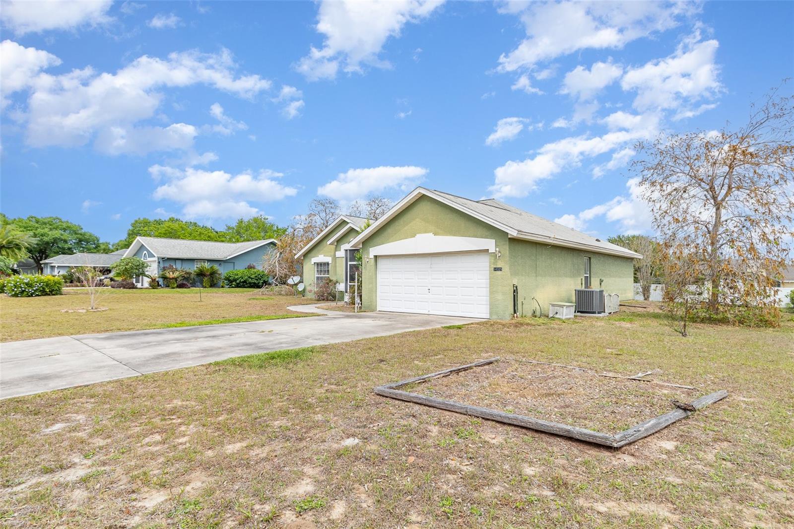 14325 GOLDEN VIEW DRIVE