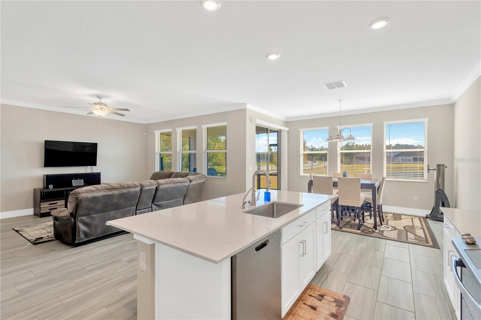 MITCHELL 54 WEST PH 2 - Residential