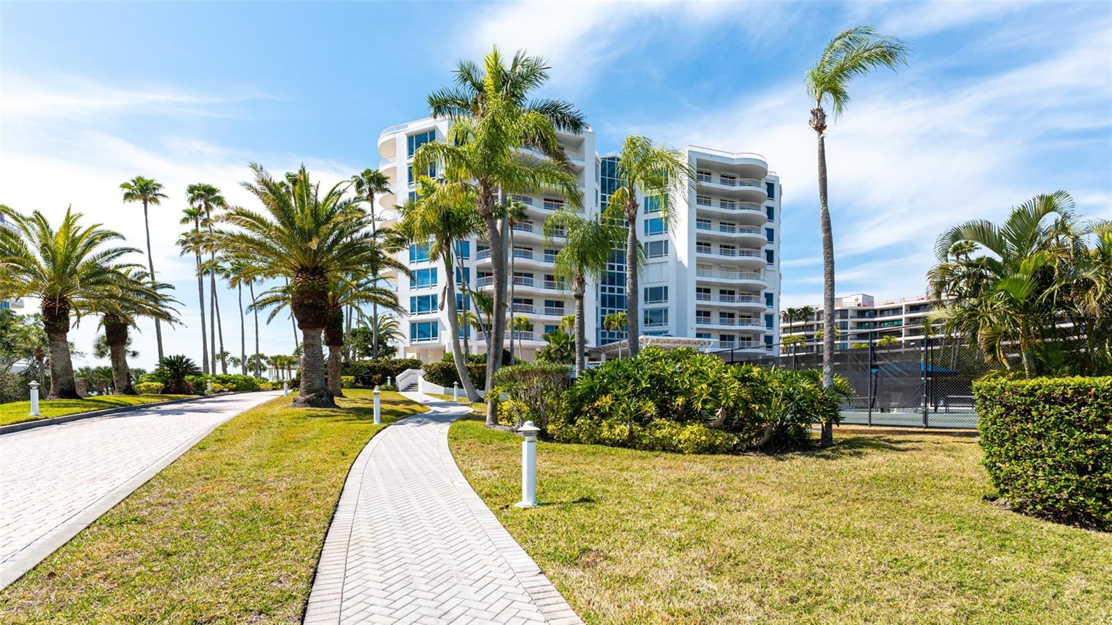 455 LONGBOAT CLUB ROAD PH1