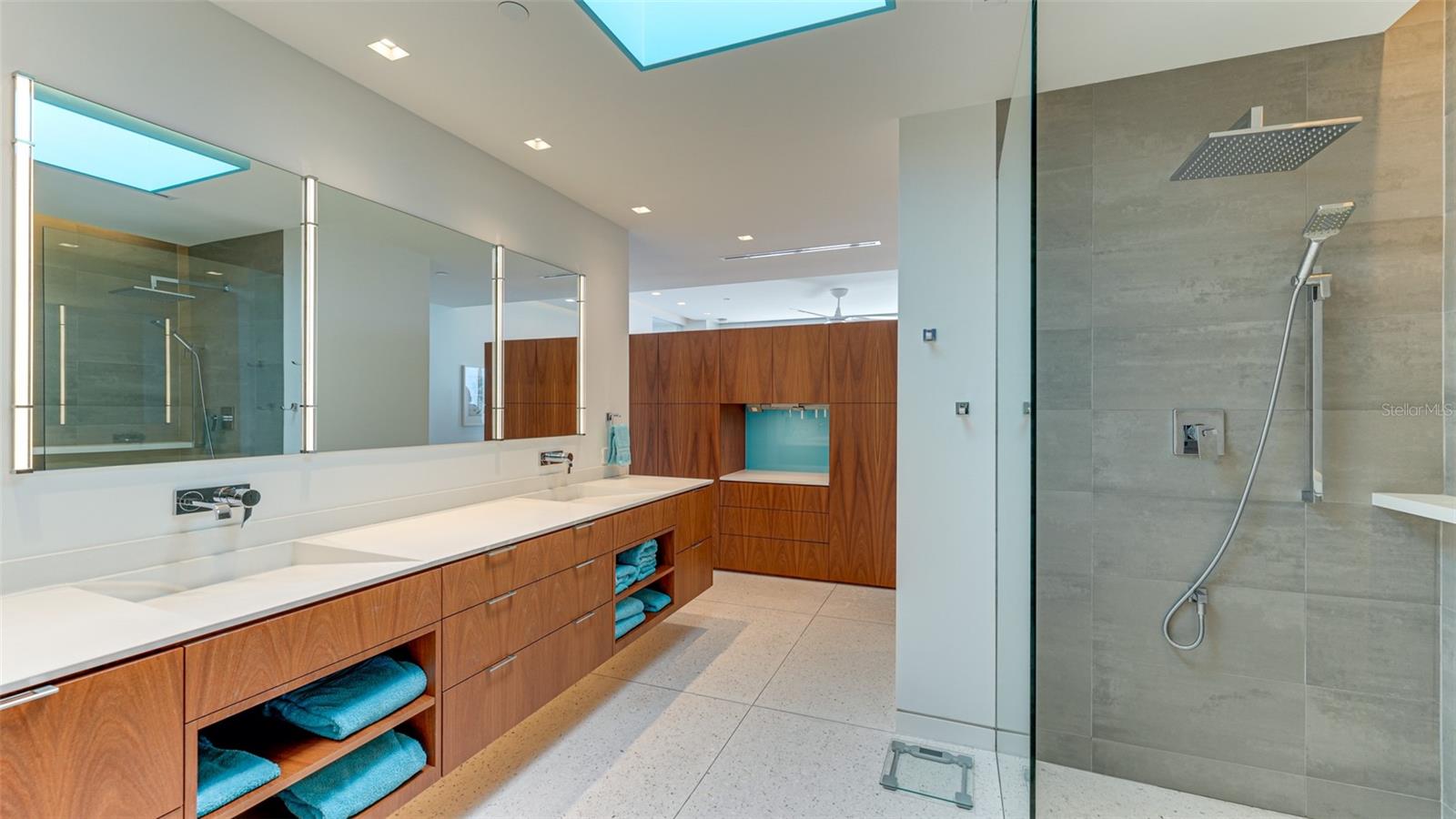 PIERRE - Residential Lease