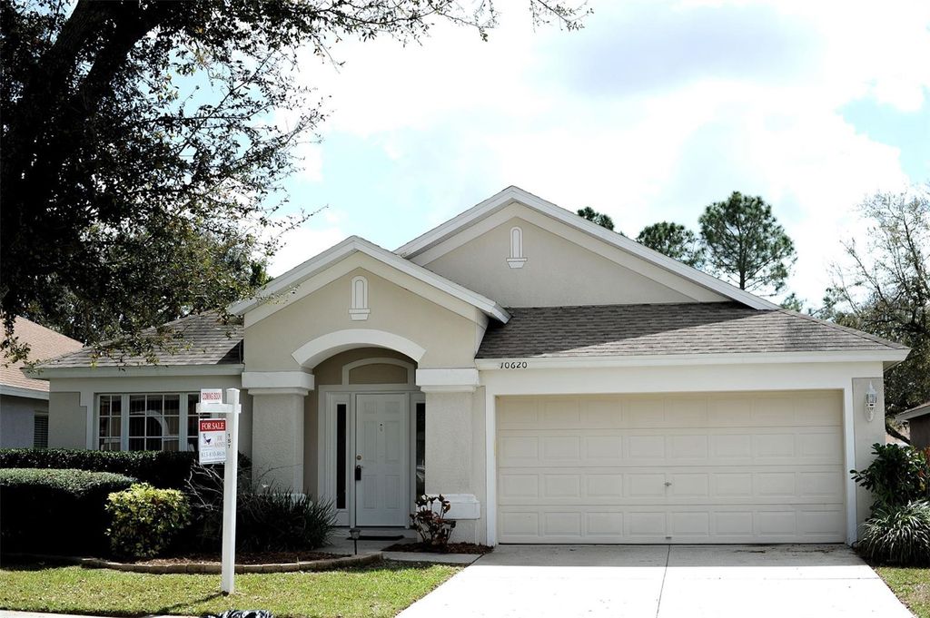 Photo of 10620 Egret Haven Lane, Riverview, FL 33578 (MLS # TB8485108)
