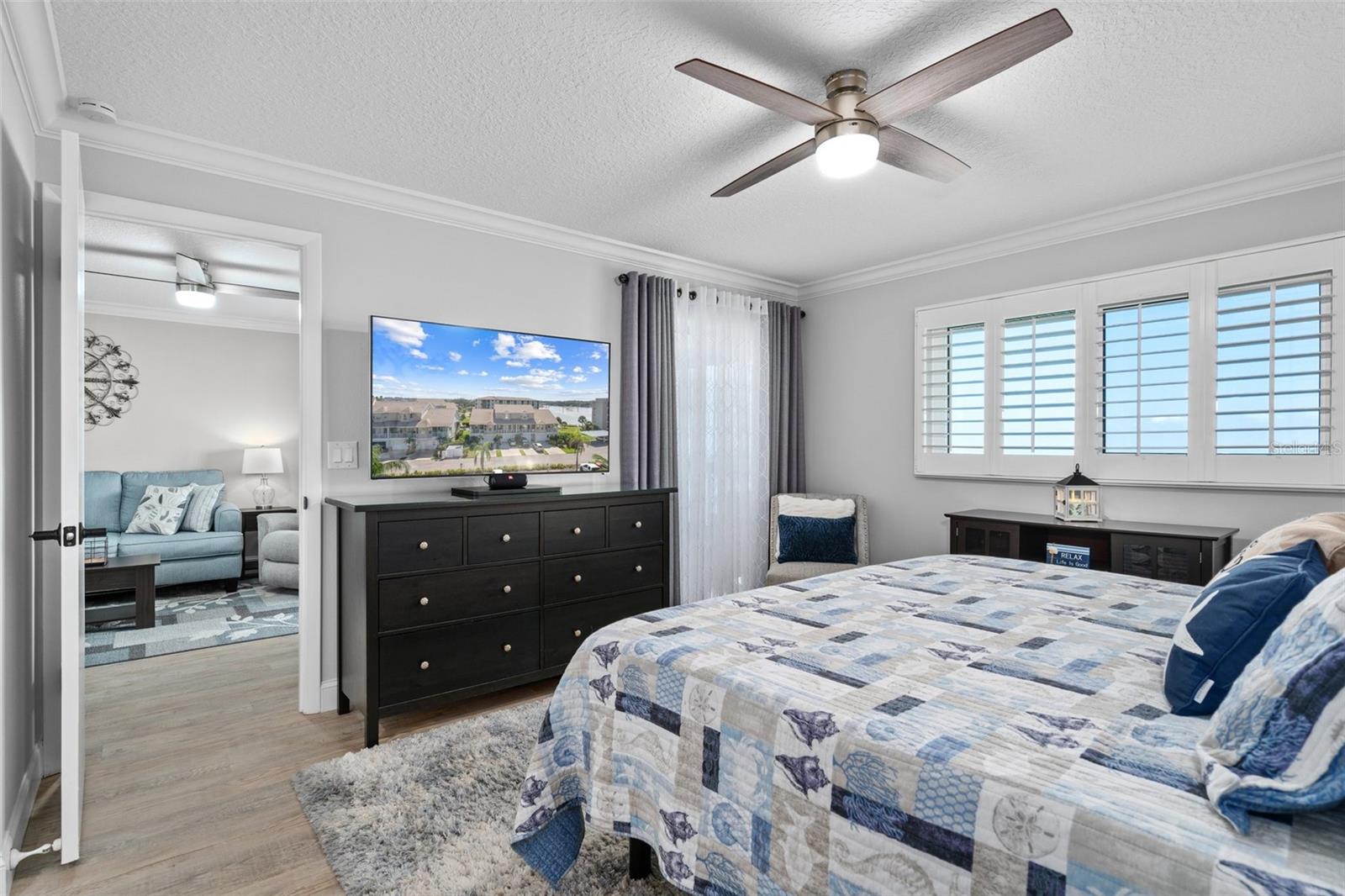 SAND PEBBLE POINTE CONDO 01 AMD 02 - Residential