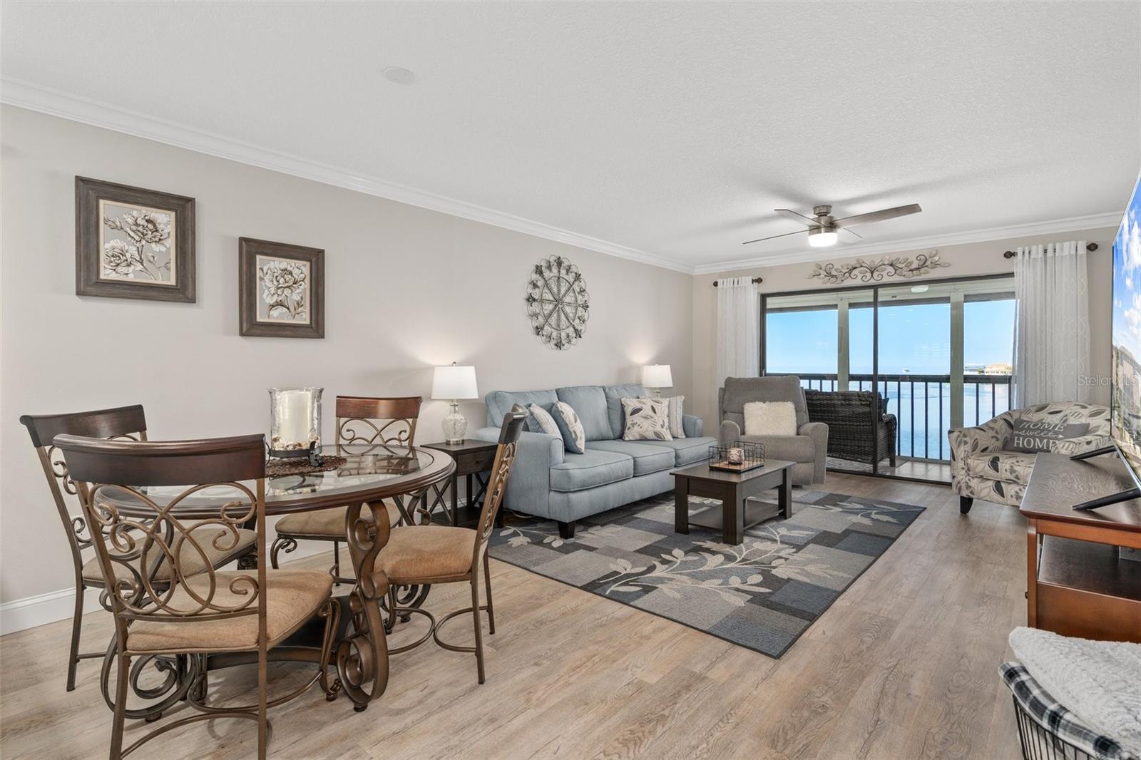 SAND PEBBLE POINTE CONDO 01 AMD 02 - Residential