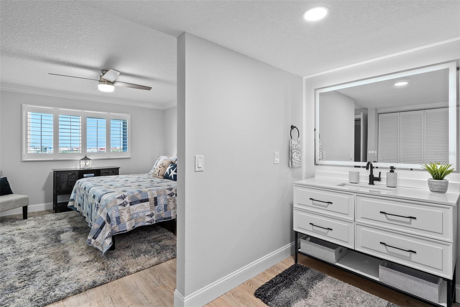 SAND PEBBLE POINTE CONDO 01 AMD 02 - Residential