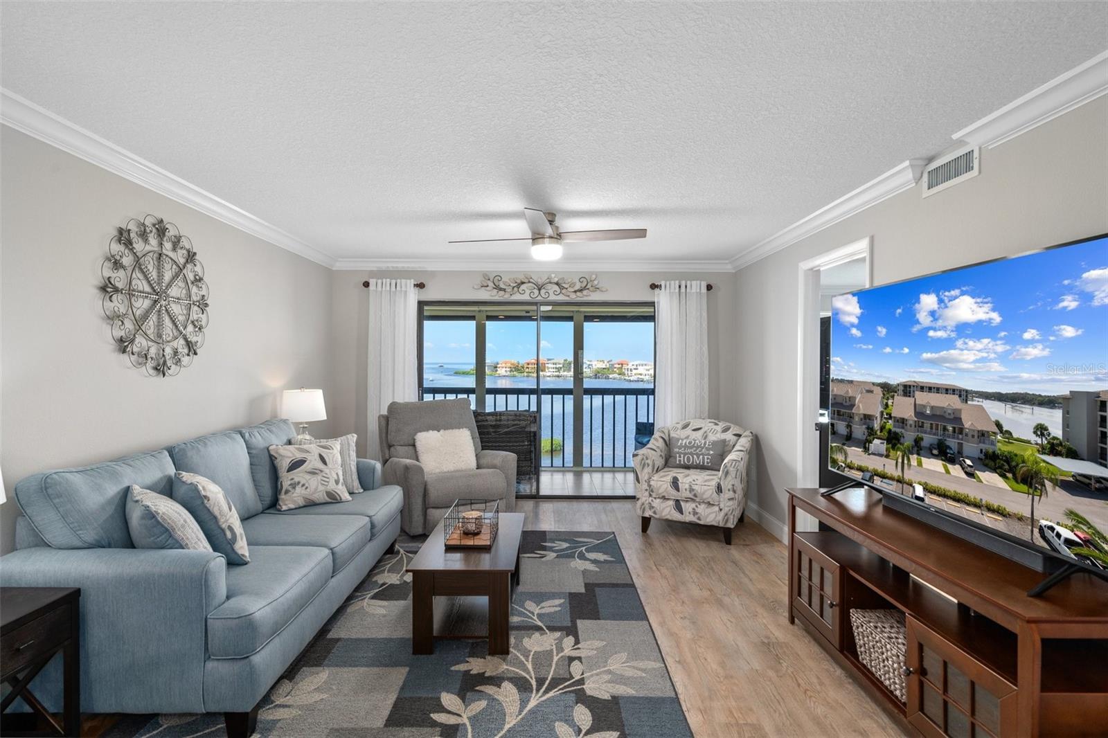 SAND PEBBLE POINTE CONDO 01 AMD 02 - Residential