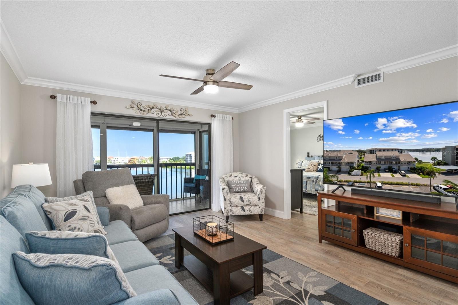 SAND PEBBLE POINTE CONDO 01 AMD 02 - Residential