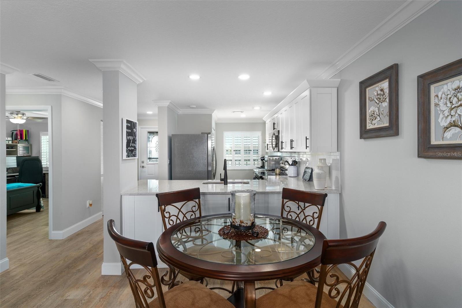 SAND PEBBLE POINTE CONDO 01 AMD 02 - Residential