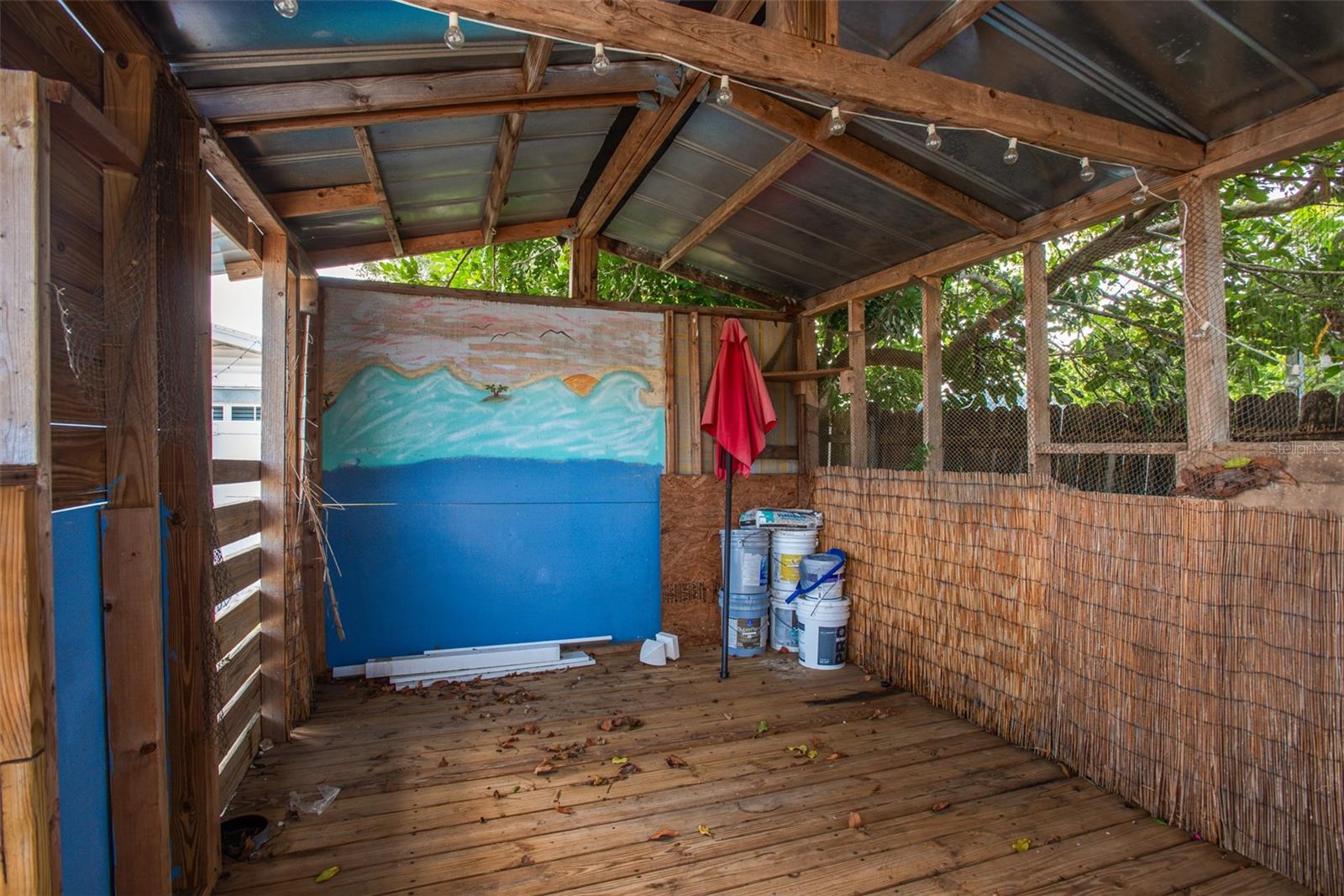 EMBASSY HILLS - Residential