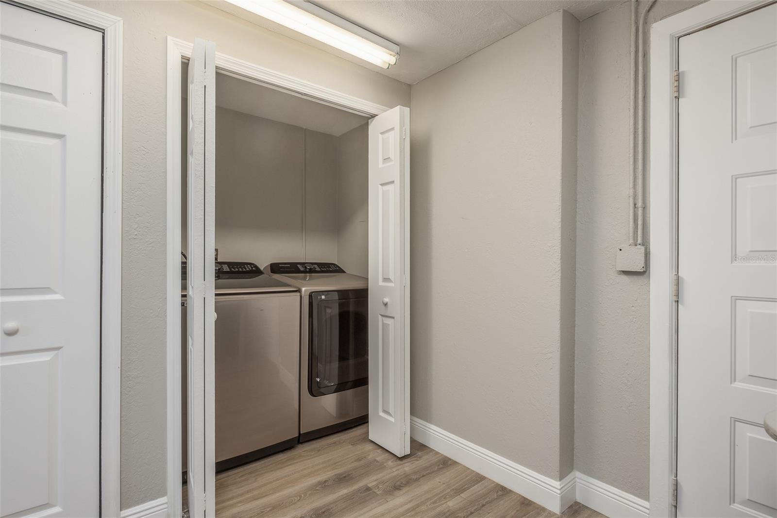 EMBASSY HILLS - Residential