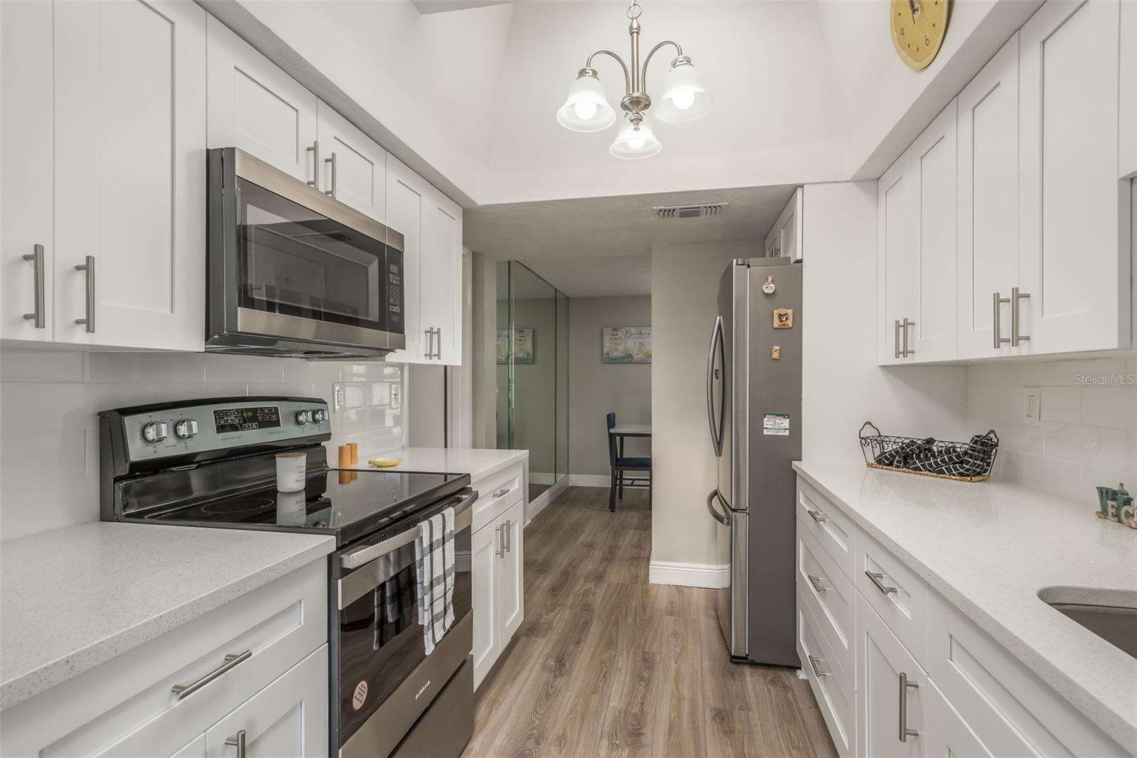 EMBASSY HILLS - Residential