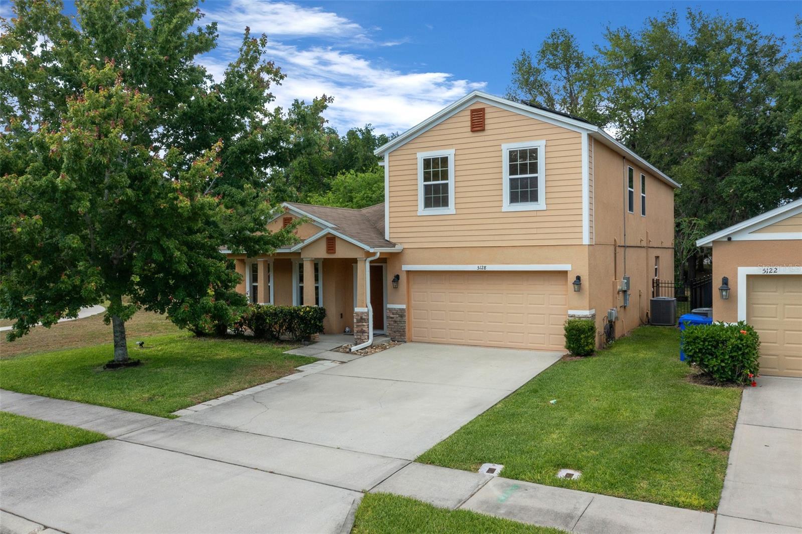 OAK BEND - Residential