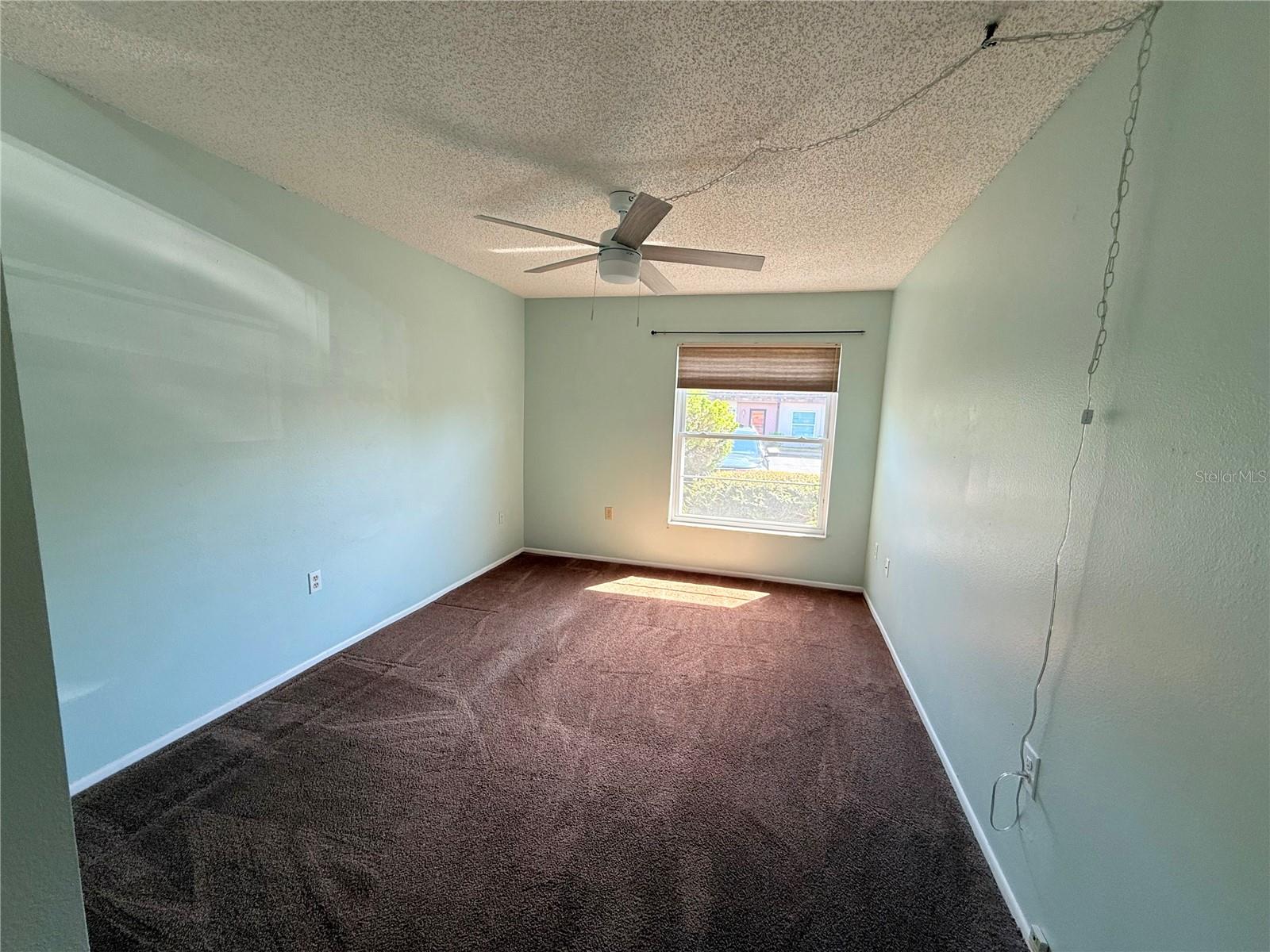 CEDAR POINTE CONDO PH 02 - Residential Lease
