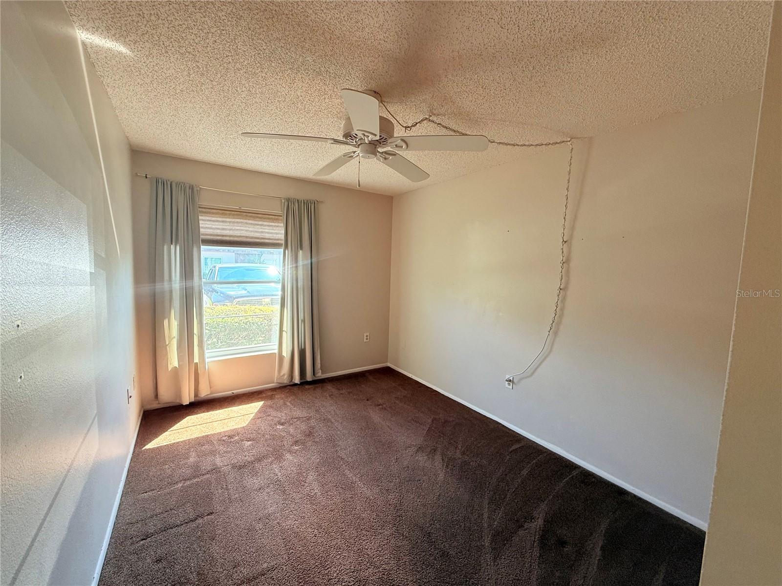 CEDAR POINTE CONDO PH 02 - Residential Lease