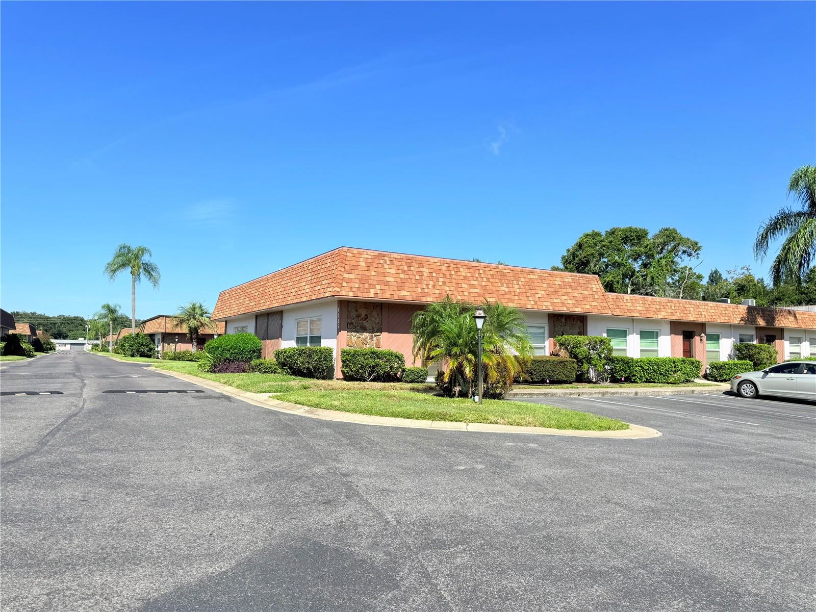 CEDAR POINTE CONDO PH 02 - Residential Lease