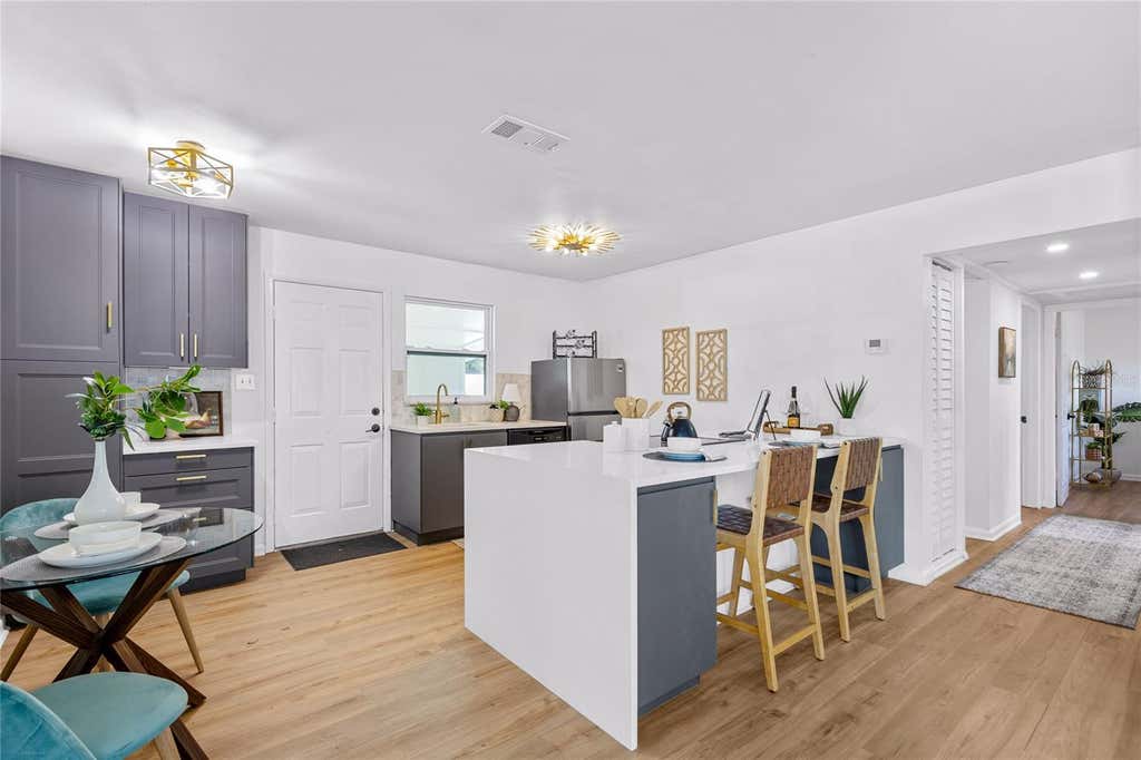 Photo of 4735 W Wisconsin Avenue, Tampa, FL 33616 (MLS # TB8535318)