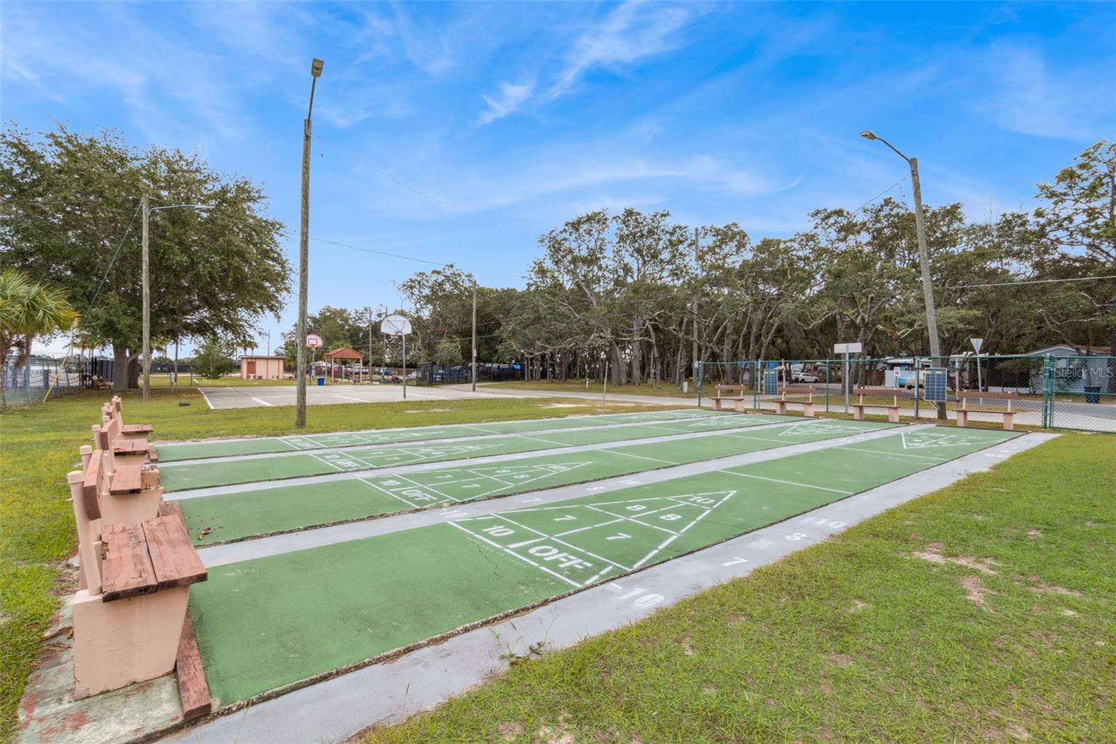 YOGI BEARS JELLYSTONE PARK CONDO - Residential