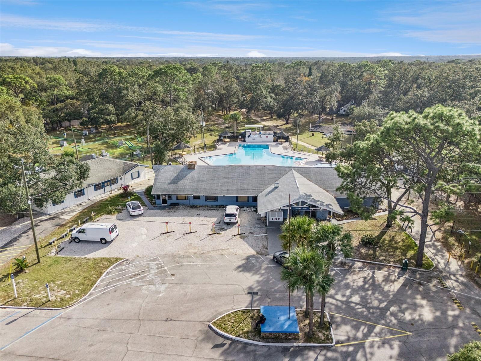 YOGI BEARS JELLYSTONE PARK CONDO - Residential