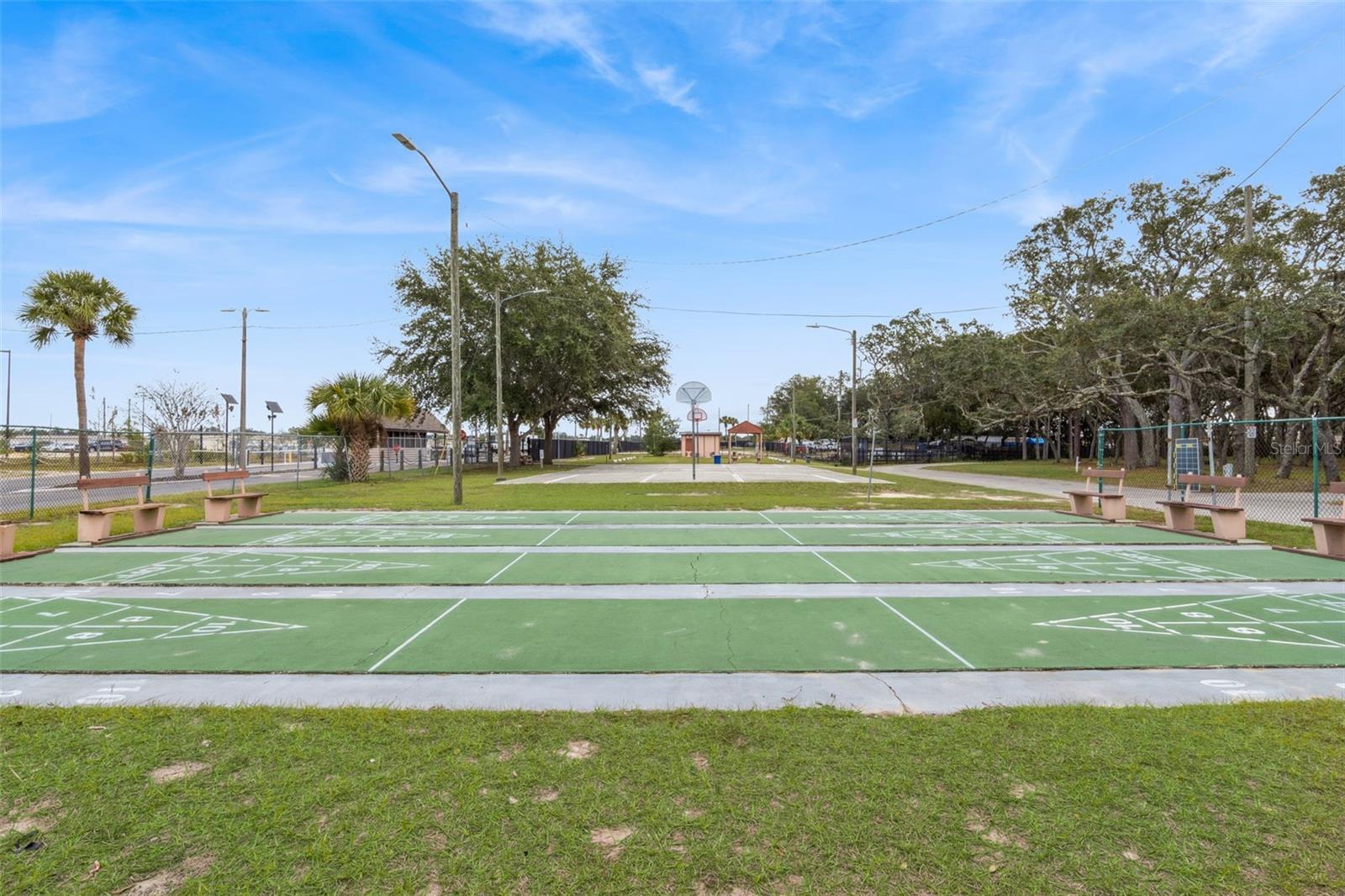 YOGI BEARS JELLYSTONE PARK CONDO - Residential