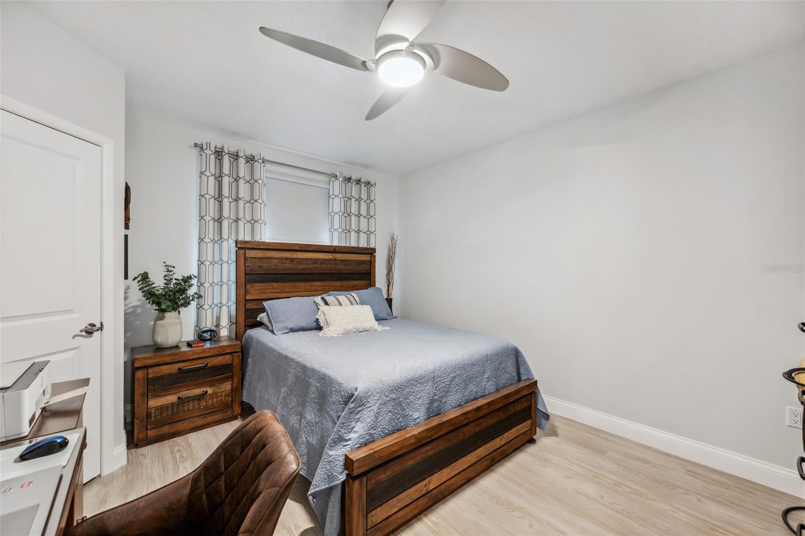 GOLF LAKE CONDO VI AT EAST BAY - Residential Lease