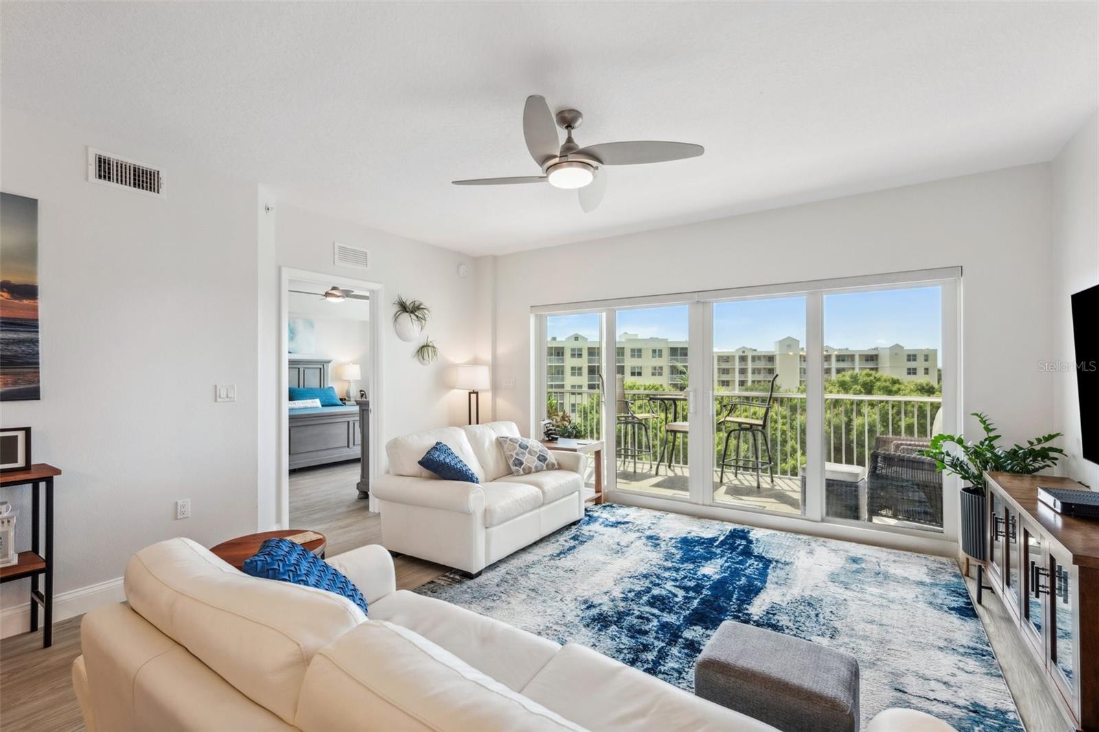 GOLF LAKE CONDO VI AT EAST BAY - Residential Lease