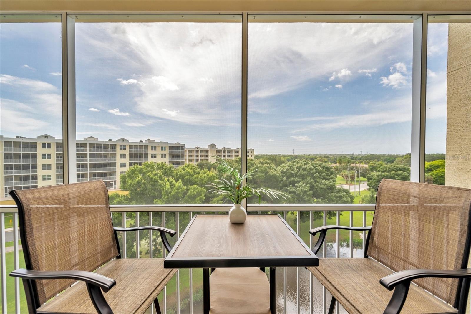 GOLF LAKE CONDO VI AT EAST BAY - Residential Lease