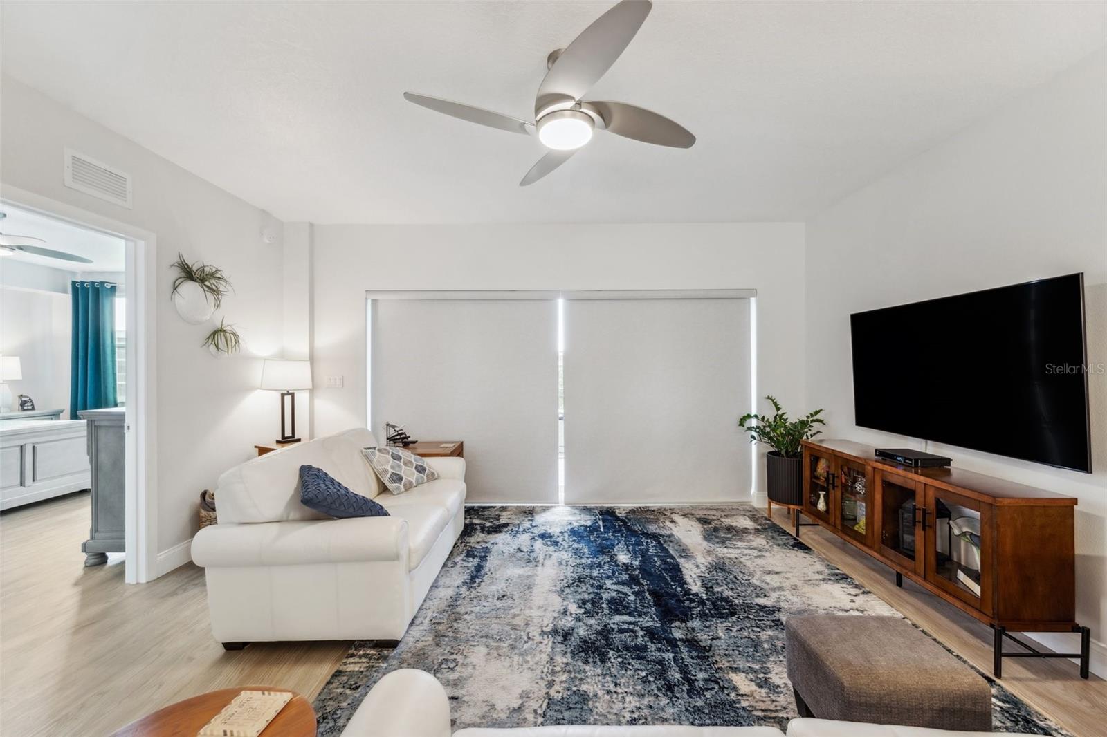 GOLF LAKE CONDO VI AT EAST BAY - Residential Lease