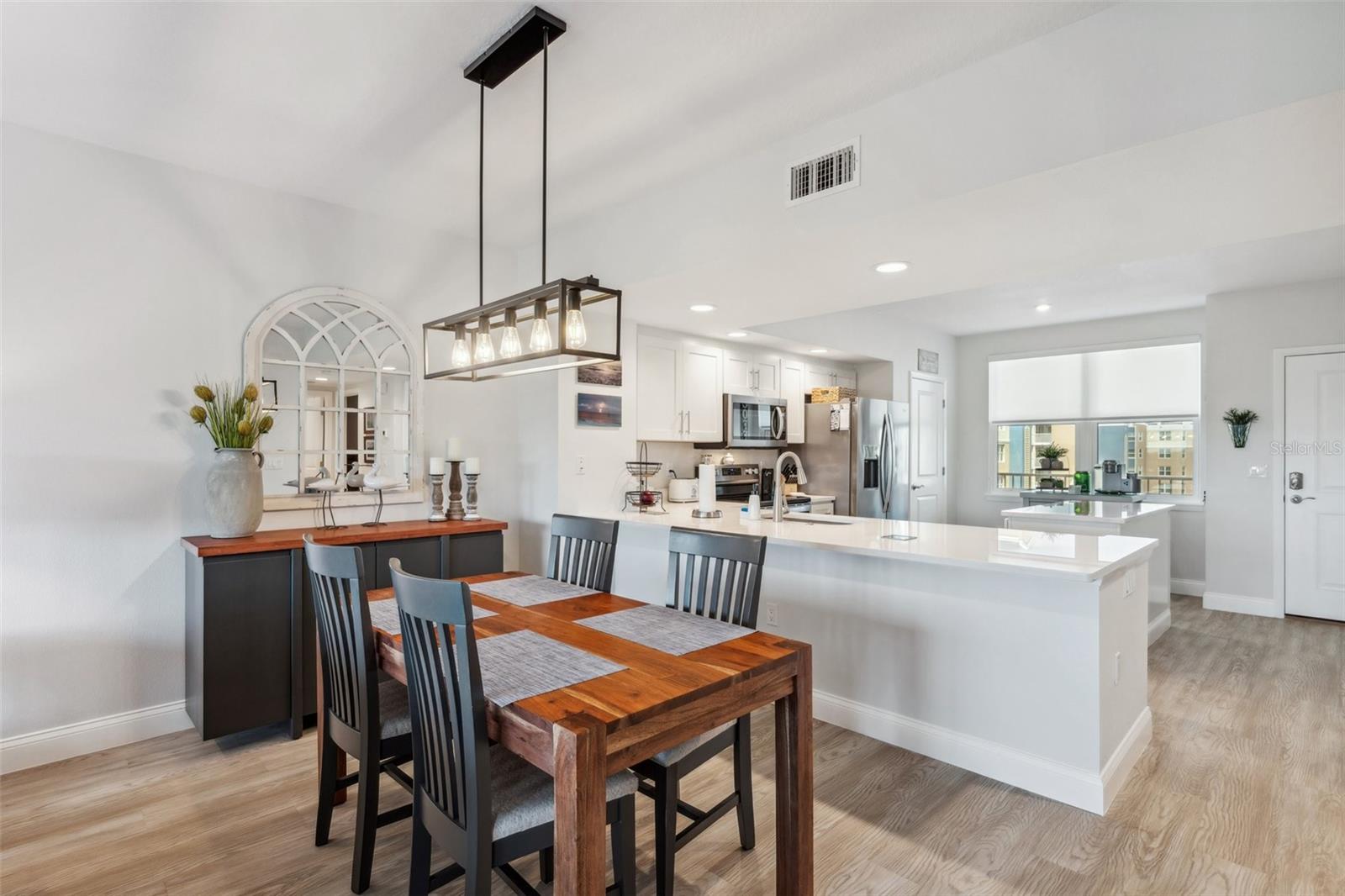 GOLF LAKE CONDO VI AT EAST BAY - Residential Lease